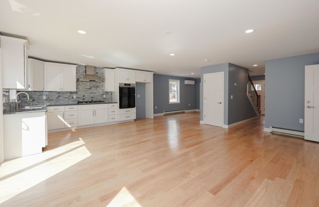 5 Gamache Road, Derry, NH 03038