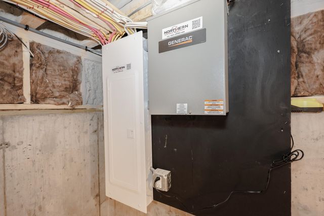 5 Gamache Road, Derry, NH 03038