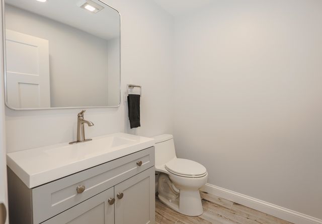 5 Gamache Road, Derry, NH 03038