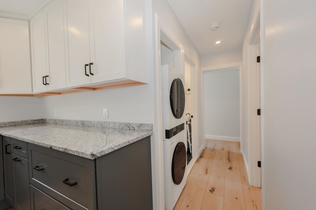 5 Gamache Road, Derry, NH 03038