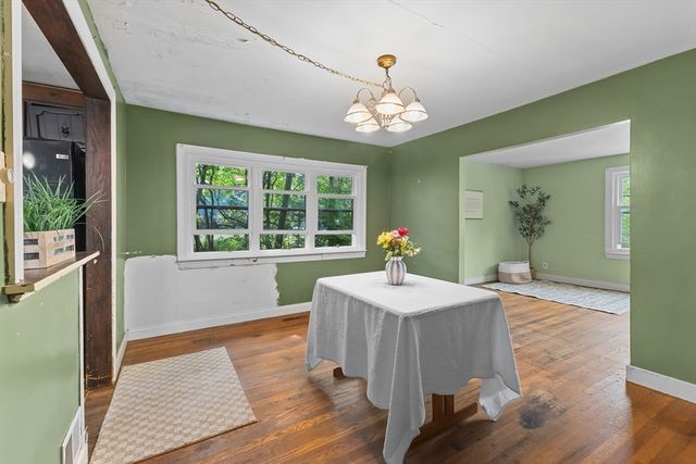 23 Birchwood Avenue, Sudbury, MA 01776