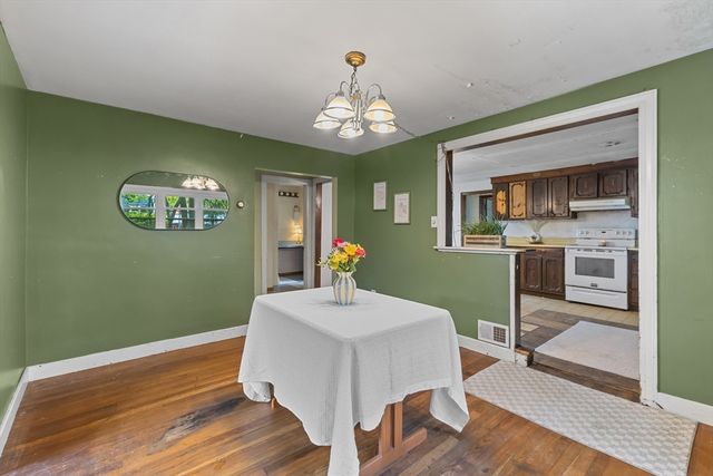 23 Birchwood Avenue, Sudbury, MA 01776