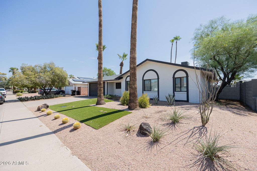 3931 N 86TH Street, Scottsdale, AZ 85251