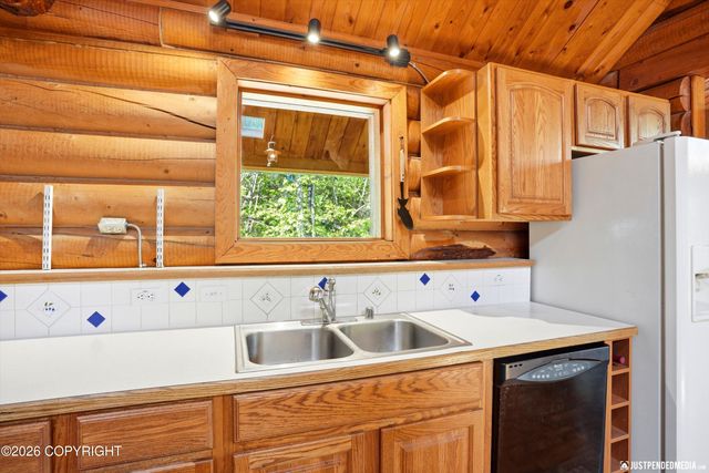 22774 Needels Loop, Chugiak, AK 99567