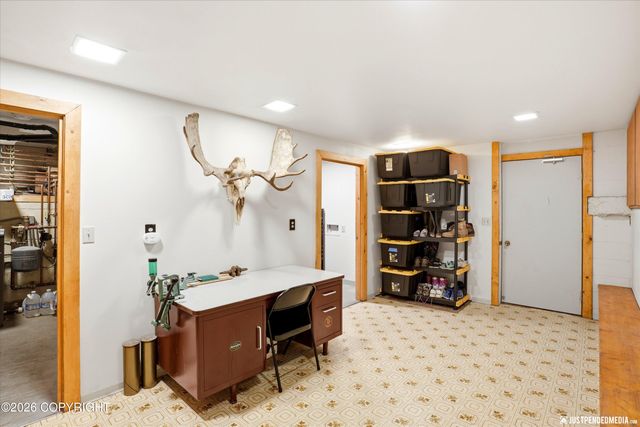 22774 Needels Loop, Chugiak, AK 99567