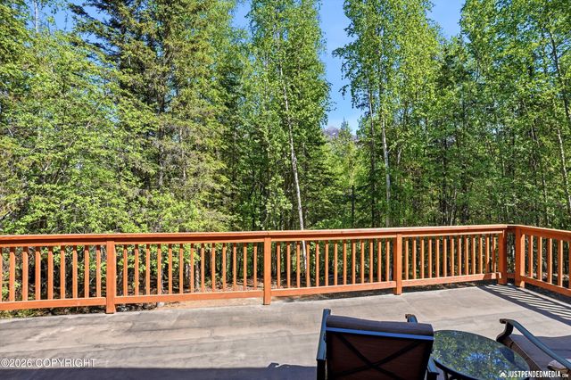 22774 Needels Loop, Chugiak, AK 99567