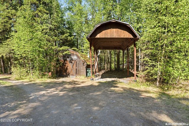 22774 Needels Loop, Chugiak, AK 99567