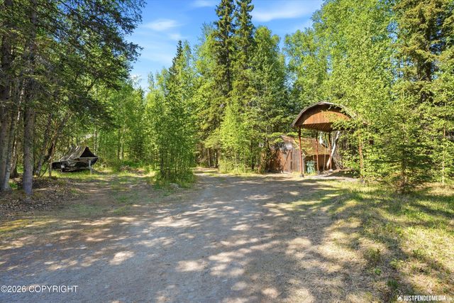 22774 Needels Loop, Chugiak, AK 99567