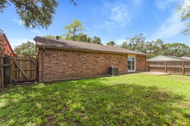 6827 Gettysburg Drive, Richmond, TX 77469