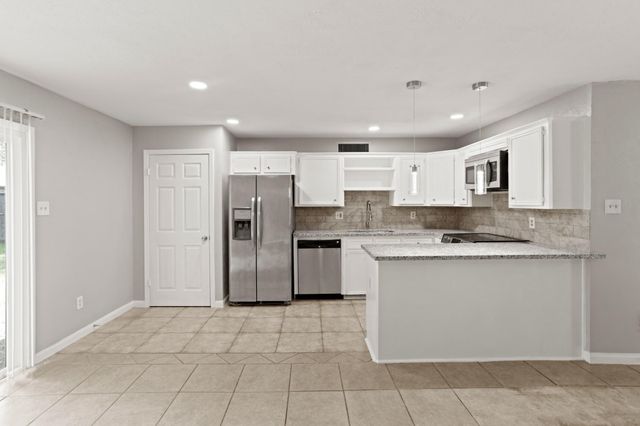 6827 Gettysburg Drive, Richmond, TX 77469