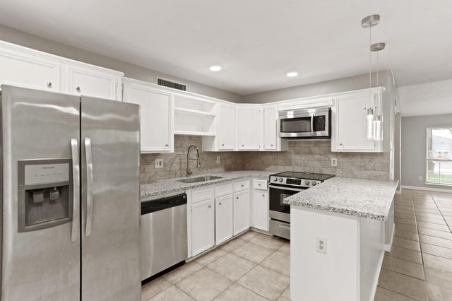 6827 Gettysburg Drive, Richmond, TX 77469