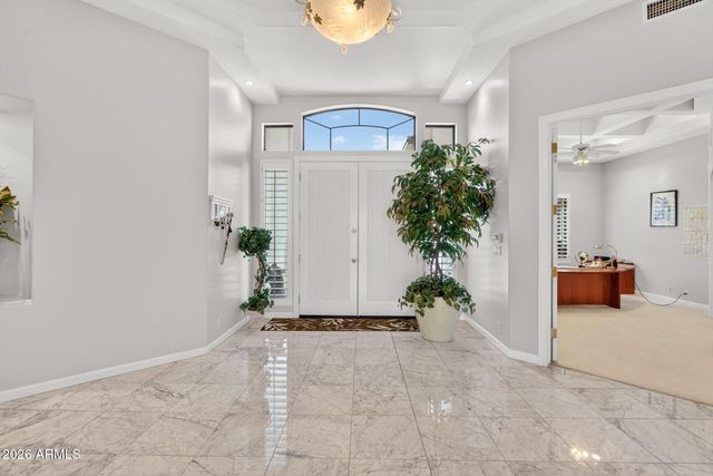 1318 E TREASURE COVE Drive, Gilbert, AZ 85234