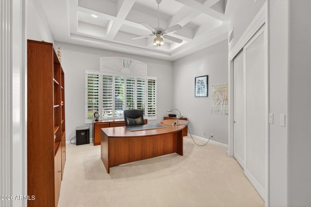 1318 E TREASURE COVE Drive, Gilbert, AZ 85234