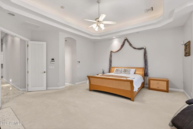 1318 E TREASURE COVE Drive, Gilbert, AZ 85234