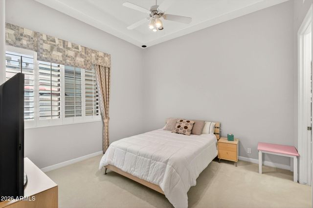 1318 E TREASURE COVE Drive, Gilbert, AZ 85234