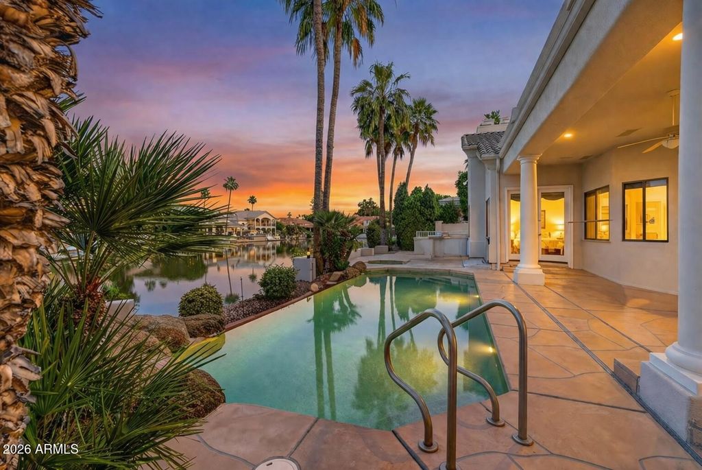 1318 E TREASURE COVE Drive, Gilbert, AZ 85234 — photo 2