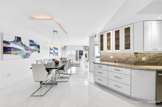 1950 S Ocean Dr PHN, Hallandale Beach, FL 33009