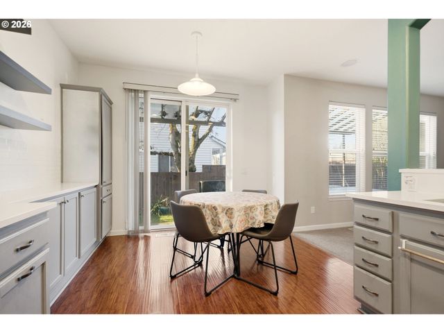 19437 Provisioner Ct, Oregon City, OR 97045