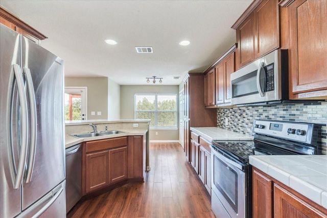 21506 Patton Ave, Lago Vista, TX 78645