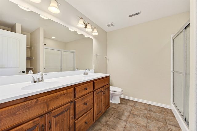 500 Eagle Drive, Gravette, AR 72736