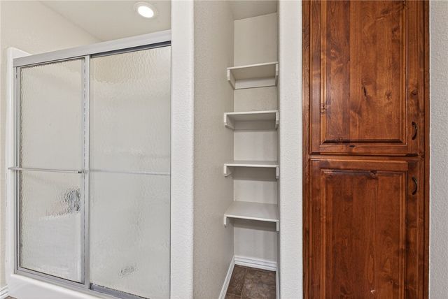 500 Eagle Drive, Gravette, AR 72736