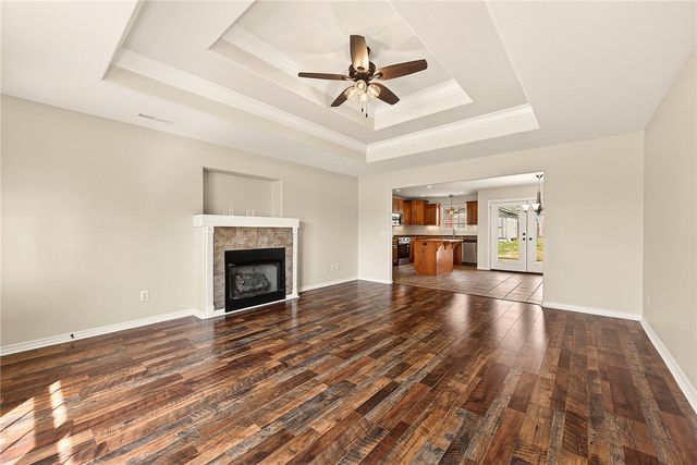 500 Eagle Drive, Gravette, AR 72736