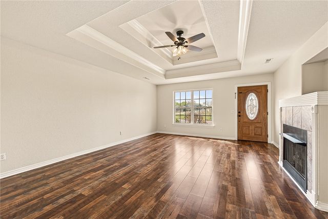 500 Eagle Drive, Gravette, AR 72736