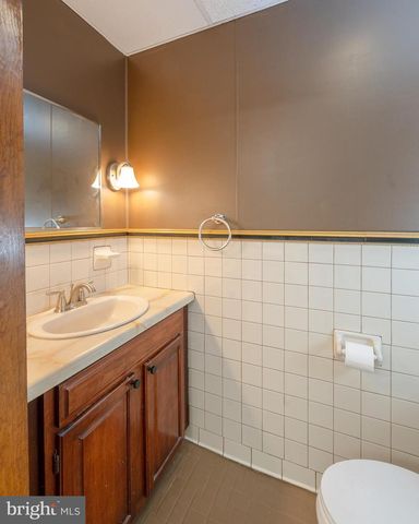 701-703 N DUKE ST, Lancaster, PA 17602