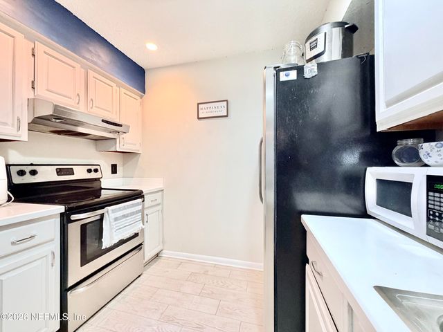 10420 BIG TREE Circle W, Jacksonville, FL 32257