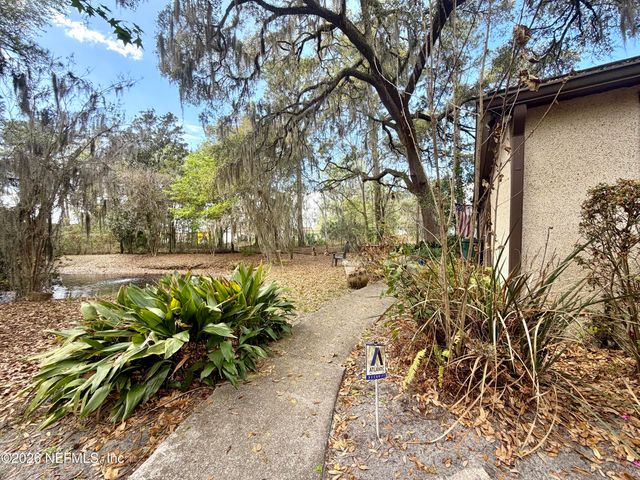 10420 BIG TREE Circle W, Jacksonville, FL 32257