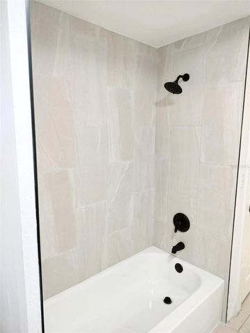 2033 WAYMAN STREET, Lakeland, FL 33815