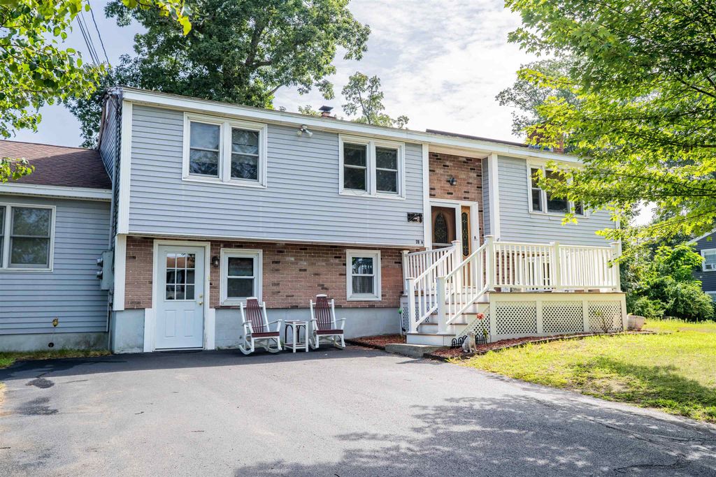 28 Chatham Circle, Salem, NH 03079