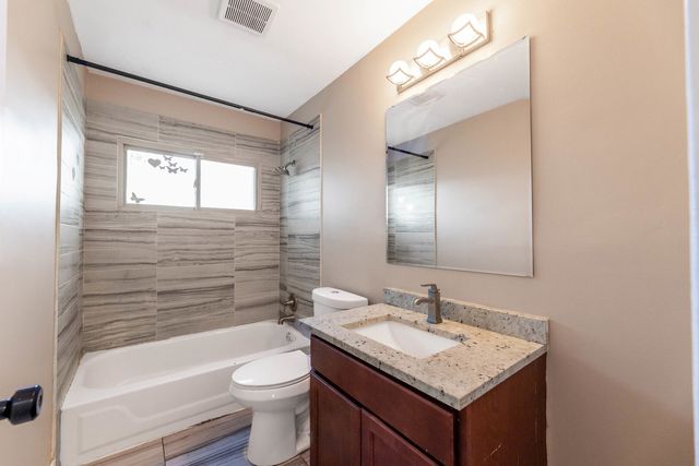 2859 Stafford Drive, Markham, IL 60428