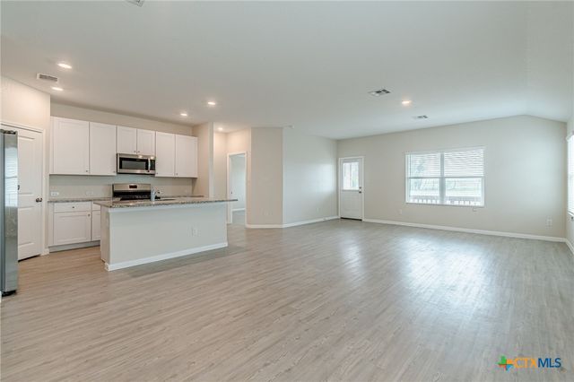 2824 Green Finch, New Braunfels, TX 78130