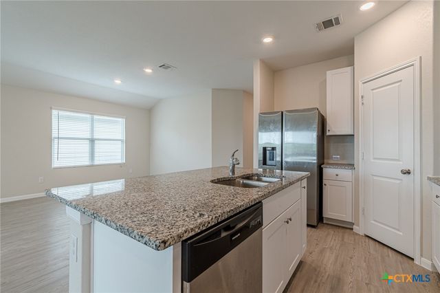 2824 Green Finch, New Braunfels, TX 78130