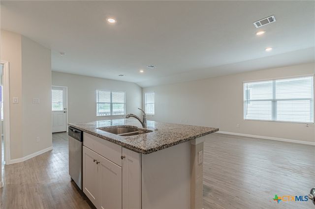 2824 Green Finch, New Braunfels, TX 78130