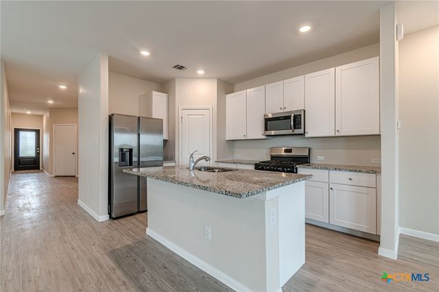 2824 Green Finch, New Braunfels, TX 78130