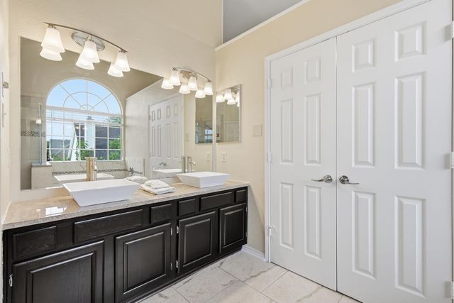 4404 Durham Court, Grand Prairie, TX 75052