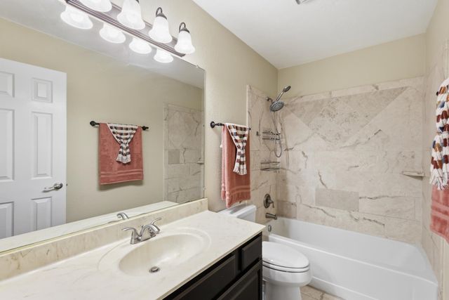 4404 Durham Court, Grand Prairie, TX 75052