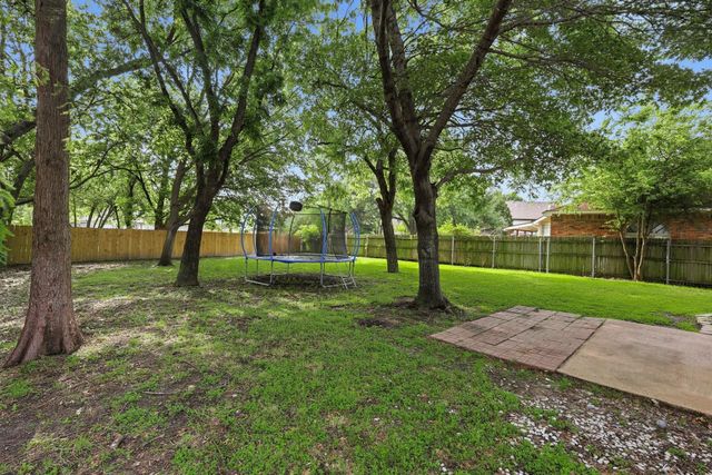 4404 Durham Court, Grand Prairie, TX 75052