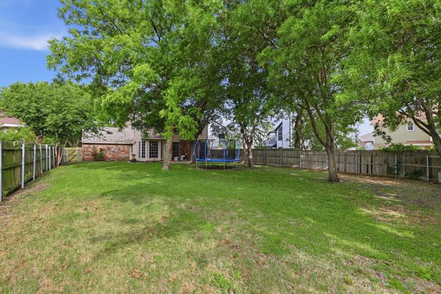 4404 Durham Court, Grand Prairie, TX 75052