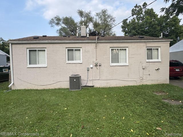 730 Fox Avenue, Ypsilanti Charter Township, MI 48198