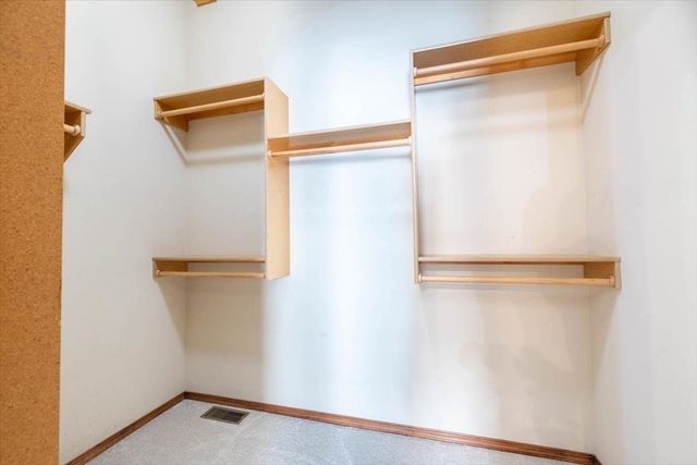 2501 N Spring Hollow St, Wichita, KS 67228