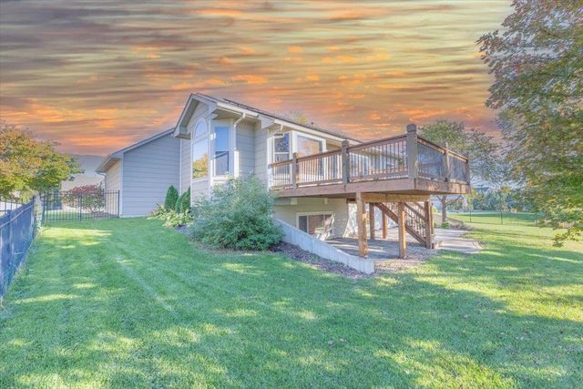 2501 N Spring Hollow St, Wichita, KS 67228