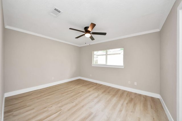 20322 Bishops Gate Lane, Humble, TX 77338