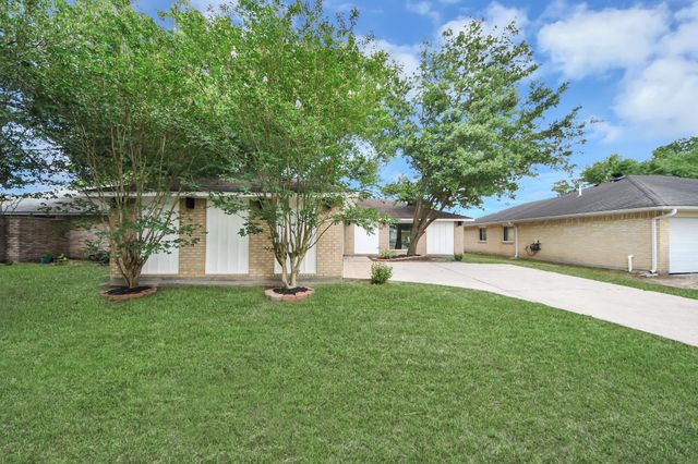 20322 Bishops Gate Lane, Humble, TX 77338