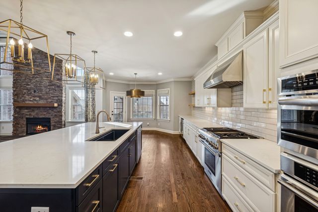 1805 Benziger Ter, Brentwood, TN 37027