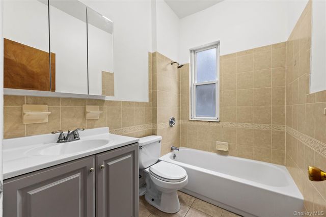 847 Castle Hill Avenue, Bronx, NY 10473