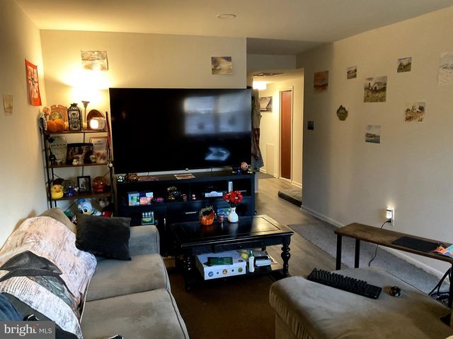 10017 FERNDALE ST, Philadelphia, PA 19116