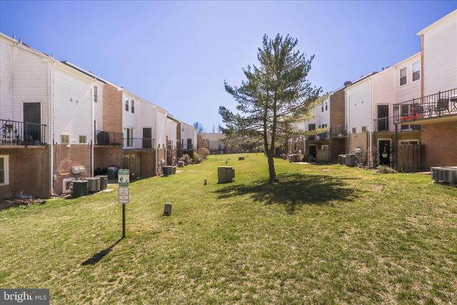 1041-B BRIXTON CT, Sterling, VA 20164